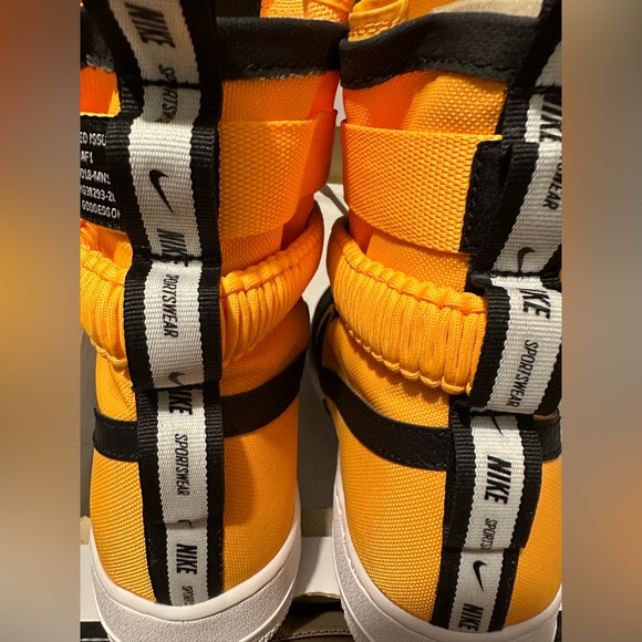 Nike SF AF 1 Laser Orange 10.5 - Picture 4 of 4